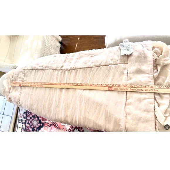 BELLA NOTTE Valentina Linen & Silk Padded Baby/Crib Quilt Blanket in Blush - Picture 8 of 9